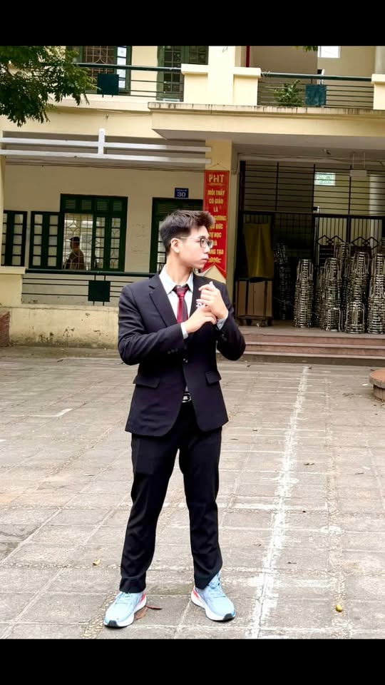 [☕️🇻🇳] Cà phê Ngọc Hà- Cafe sân vườn 🥤 Top1Coffee ☕️ Sau một thời gian tạm ngưng để sửa chữa, quán Ngọc Hà nay đã hoạt động trở lại. 
Xin cám ơn Quý khách đã kiên nhẫn ủng hộ quán t , shares-0✔️ , likes-19❤️️ , date-2025-12-06 04:19:53🇻🇳🇻🇳🇻🇳📰🆕