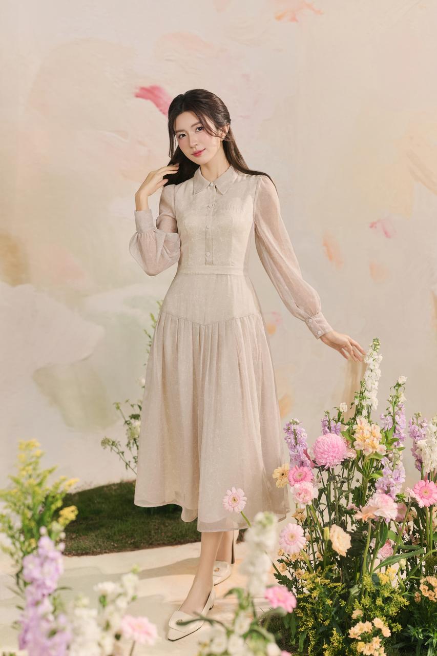 LẠC GIỮA RỪNG MER