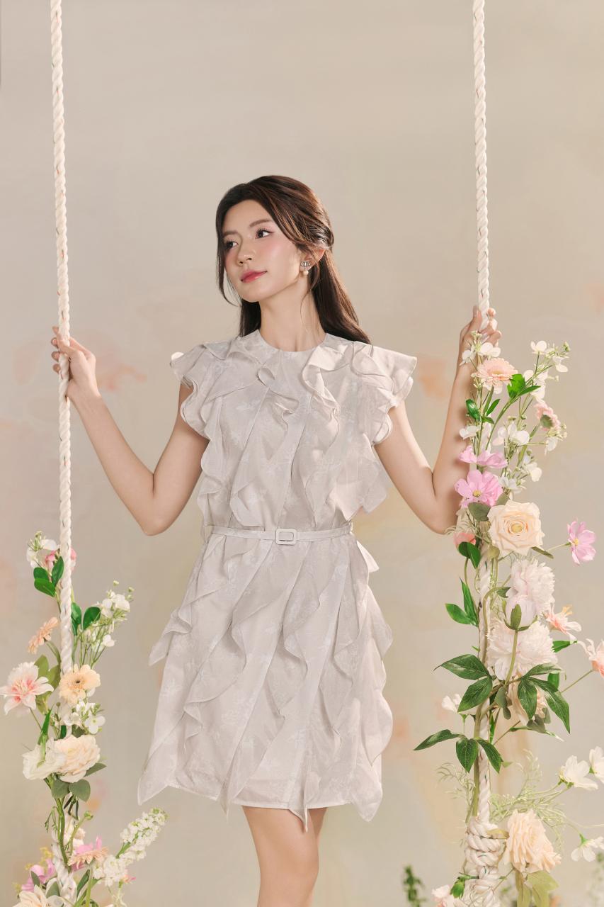 LẠC GIỮA RỪNG MER