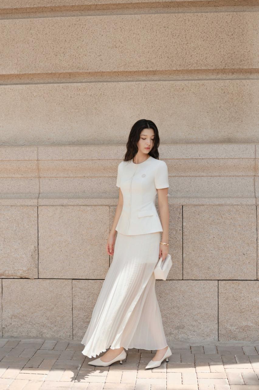 THẬP KỶ THANH LỊCH