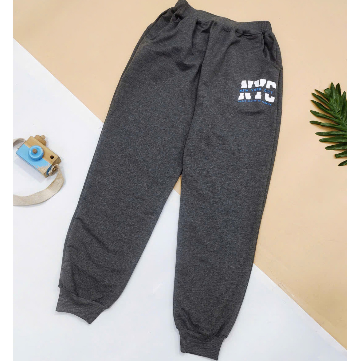 [🛒🇻🇳][50kg-73kg] Quần dài thun da cá dày vừa ấm áp thoáng khí cho bé trai và bé gái hàng VN cao cấp màu xám chuột – Thời trang trẻ em Bé Sành Điệu , SKU – QD320-38 – besanhdieu.com 🇻🇳🛒Top1Shop🛒 🇻🇳Top1Vietnam🇻🇳 🛍🛒🇻🇳