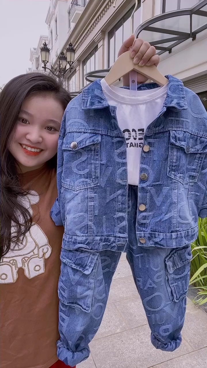 [🆕🇻🇳] Bống shop – đồ sơ sinh mẹ và bé 🧑‍🧒❤️️👶⭐️ Bộ quần áo cổ lọ 3p Moon@ vải pettit co giãn 4 chiều giữ nhiệt mùa đông
6-9m,9-12m,12-18m,18-24m,2-3y
Giá : #139k/1b
Link shopee :Tiktok :
, shares-0✔️ , likes-4❤️️ , date-2024-09-09 04:06:29🇻🇳🇻🇳🇻🇳📰🆕