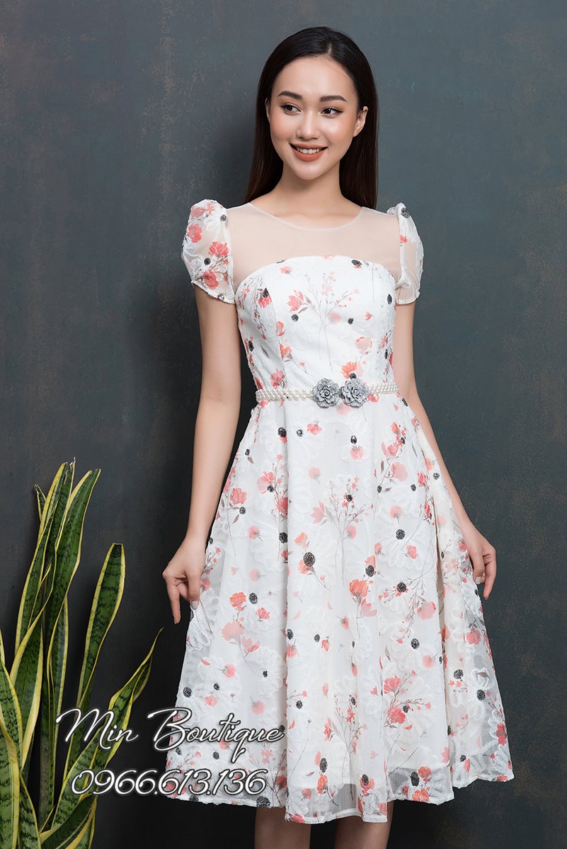 [🆕🇻🇳] Váy Đầm Dự Tiệc 👕 Top1Fashion 👗  Váy Dự Tiệc, Đầm Dự Tiệc đẹp 2018★ Min Boutique – Váy Đầm Thiết Kế
★ Xem Váy Xinh:
★ HOTLINE 0966.613.136 – 0911.656.898
★ ĐC: Số 85 Nguyễn Khang, Cầu , shares-2✔️ , likes-50❤️️ , date-2018-12-07 15:54:03🇻🇳🇻🇳🇻🇳📰🆕