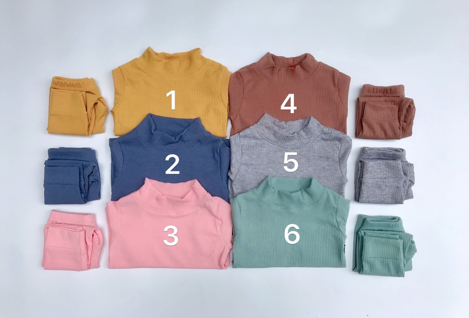 [🆕🇻🇳]  PADDY Authentic KID hân hạnh được phục vụ quý khách hàng 🧑‍🧒❤️️👶⭐️ Set 3 yếm chỉ với 9⃣9⃣+kg/set
Size: 19X19
K 0922947001Các mẹ chốt mẫu theo số giúp e nhé  e sẽ để ảnh chi tiết cho các mẹ dễ nhìn dưới cmt , shares-0✔️ , likes-1❤️️ , date-2021-10-08 08:12:08🇻🇳🇻🇳🇻🇳📰🆕