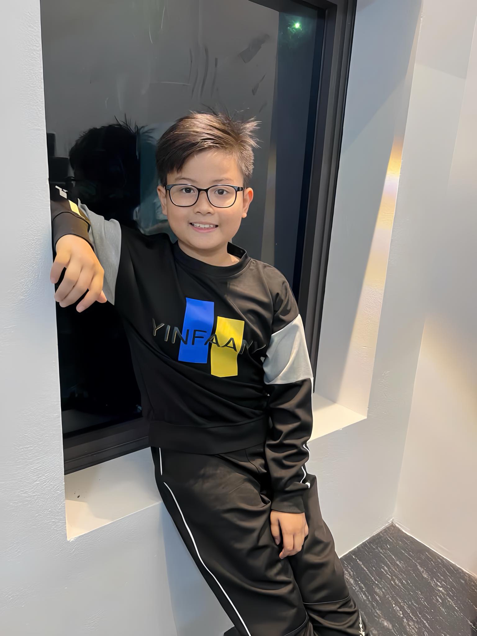 [🆕🇻🇳]  EM OI EM AH – Cửa hàng quần áo sơ sinh & trẻ em 🧑‍🧒❤️️👶⭐️ Ra mắt 3 mẫu 𝓑𝓾𝓷𝓷𝔂 𝓟𝓸𝓷𝓬𝓱𝓸 sắc màu chào mừng mùa lễ hộiBunny Poncho với 3 màu hoàn toàn mới: Đỏ, Xanh lá và Xanh dương, size cho bé từ sơ sinh tới 20kg ạ , shares-0✔️ , likes-3❤️️ , date-2024-11-26 17:19:21🇻🇳🇻🇳🇻🇳📰🆕