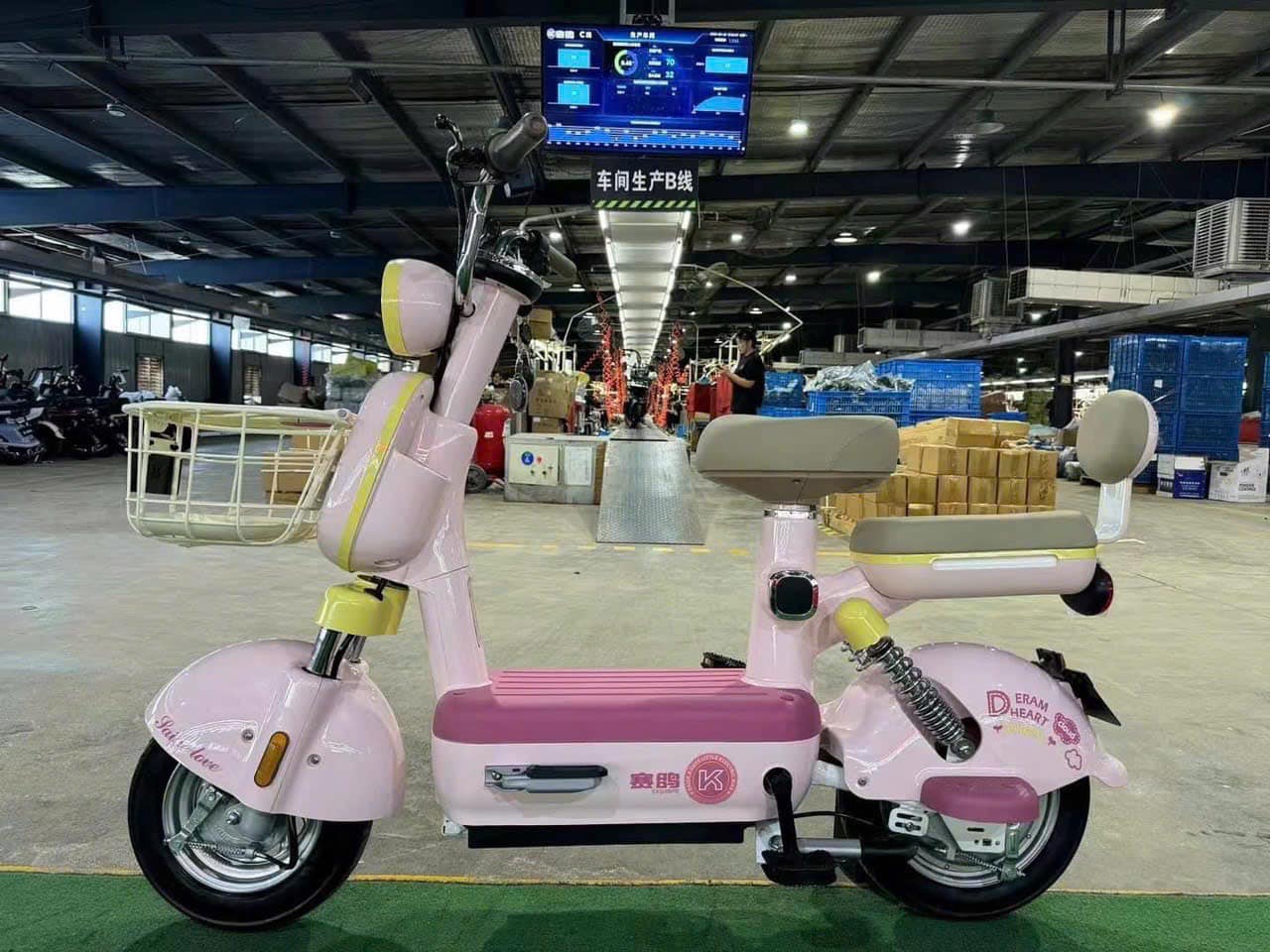 [🧸️🇻🇳] Xe Điện – Minh Trí 🎈Top1Toys🧸️  Mẫu sẵn giá rẻ bao ship toàn quốc– giá hơn 7tr: 0879308424#xedien #xedienthongminh #xediengiatot #xedienvc #xedientype
, shares-0✔️ , likes-4❤️️ , date-2024-12-07 17:36:25🇻🇳🇻🇳🇻🇳📰🆕