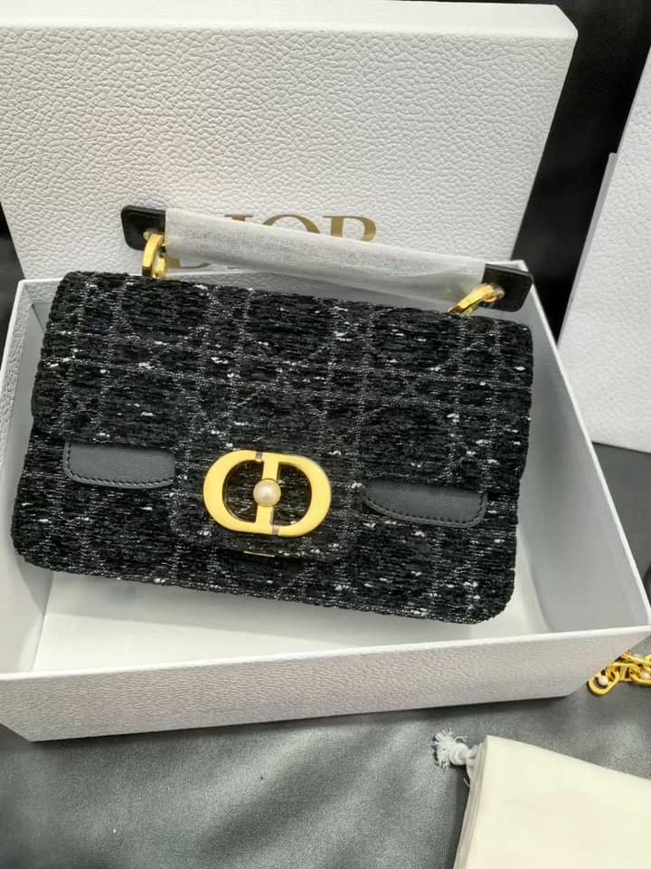 [🆕🇻🇳] Choice Quần áo (Thương hiệu) 👕 Top1Fashion 👗  Lẻ size còn 1M giá 1.590.000 SALE 650.000
, shares-0✔️ , likes-4❤️️ , date-2025-02-15 05:34:54🇻🇳🇻🇳🇻🇳📰🆕