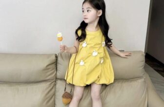 [🆕🇻🇳]  An Yêu thời trang cho bé 🧑‍🧒❤️️👶⭐️ HÀNG CÓ SẴNMỗi mẫu em sẵn vài chiếc, size và giá cụ thể ở từng ảnh, mom ưng mẫu nào inbox ngay cho An Yêu nhé ạBảng size tham khảo:
90: 9-12kg
100: 12 , shares-0✔️ , likes-53❤️️ , date-2024-07-30 18:18:30🇻🇳🇻🇳🇻🇳📰🆕