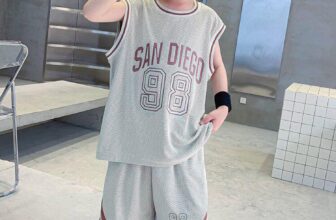 [🆕🇻🇳] CẬU BÉ POLO – Thời trang bé trai 🧑‍🧒❤️️👶⭐️ Set bóng rổ cho bé năng động!
Chất vải mềm mại, thấm hút mồ hôi và thông thoáng cho bé ngày dài thoải mái
Size 110-160 cho bạn 18kg-44kg
Nhanh tay rinh cho , shares-0✔️ , likes-1❤️️ , date-2024-07-08 20:53:45🇻🇳🇻🇳🇻🇳📰🆕