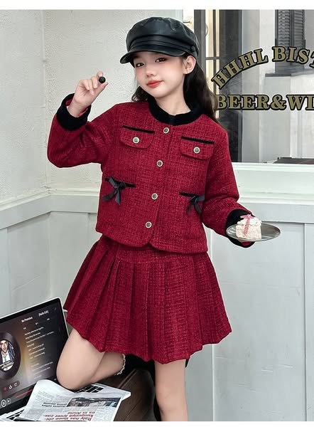 [🆕🇻🇳] Emy Kid Store – Đồ em bé – Đồ trẻ em 🧑‍🧒❤️️👶⭐️  SET DẠ SIÊU XINH  CHO MẸ VÀ BÉ LUNG LINH XUỐNG PHỐ
Shop mới về thêm nhiều SET Dạ siêu lung linh tha hồ cho các mom lựa chọn cho bé yêu đây ạ
Hàng XK , shares-0✔️ , likes-1❤️️ , date-2024-12-15 04:59:48🇻🇳🇻🇳🇻🇳📰🆕