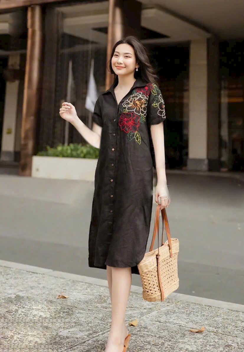 [🆕🇻🇳] Sương Nguyễn VNXK – chuyên cung cấp sỉ và lẻ thời trang nam nữ Việt Nam Xuất Khẩu 👕 Top1Fashion 👗  Đầm MK xịn xò
Chất liệu vải linen thoáng mát cùng hoạ tiết hoa một ngực tạo sự quý phái, tinh tế
Gồm 6 màu
Size: 6-8-10-12
Giá: 2️⃣8️ , shares-0✔️ , likes-1❤️️ , date-2025-03-08 16:34:33🇻🇳🇻🇳🇻🇳📰🆕