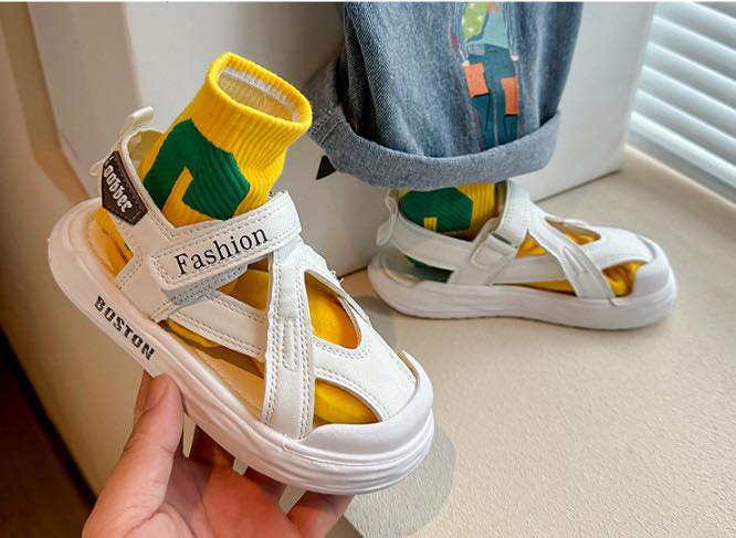 [🆕🇻🇳] MiNa Kids – Thời trang trẻ em – Chuyên hàng thiết kế- Hàng Quảng Châu tất tật quần áo, giày dép, phụ kiện thời trang trẻ em 🧑‍🧒❤️️👶⭐️ Sandal bé trai siêu chất,
màu sắc: Trắng+ ĐEN.
Trắng+đen size 23-30. #165k/đôi
Đen 31-36 #175k/đôi
, shares-0✔️ , likes-1❤️️ , date-2024-04-06 05:31:17🇻🇳🇻🇳🇻🇳📰🆕