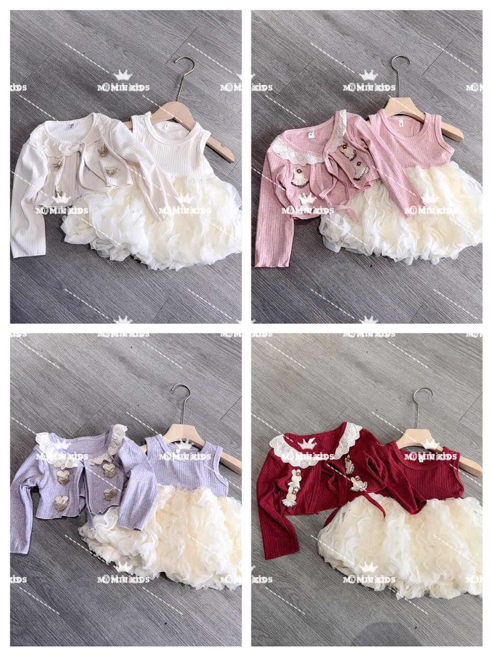 [🆕🇻🇳]  MẸ MIU KISD SỈ LẺ QUẦN ÁO TRẺ EM 🧑‍🧒❤️️👶⭐️ Thêm 1 Siêu phẩm  cho Thu đông 2024
Set váy len lông thỏ dày kèm áo khoác  cute hột me
Chất liệu: len lông thỏ , chân vây phối ren thêu  2 lớp bồng điệu đ , shares-0✔️ , likes-1❤️️ , date-2024-11-05 10:05:16🇻🇳🇻🇳🇻🇳📰🆕