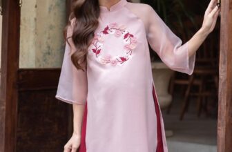 [🆕🇻🇳] ĐẦM BẦU CHIC MOM – 💛Shop thời trang dành cho Mẹ Bầu 👕 Top1Fashion 👗   𝐒𝐀̆́𝐂 𝐗𝐔𝐀̂𝐍 𝟐𝟎𝟐𝟓Những mẫu áo dài nhà Chic Mom lấy ý tưởng từ những bông hoa của mùa Xuân, kết hợp giữa nét đẹp truyền thống với thiết kế cách tân hiện , shares-0✔️ , likes-12❤️️ , date-2025-01-06 03:56:40🇻🇳🇻🇳🇻🇳📰🆕