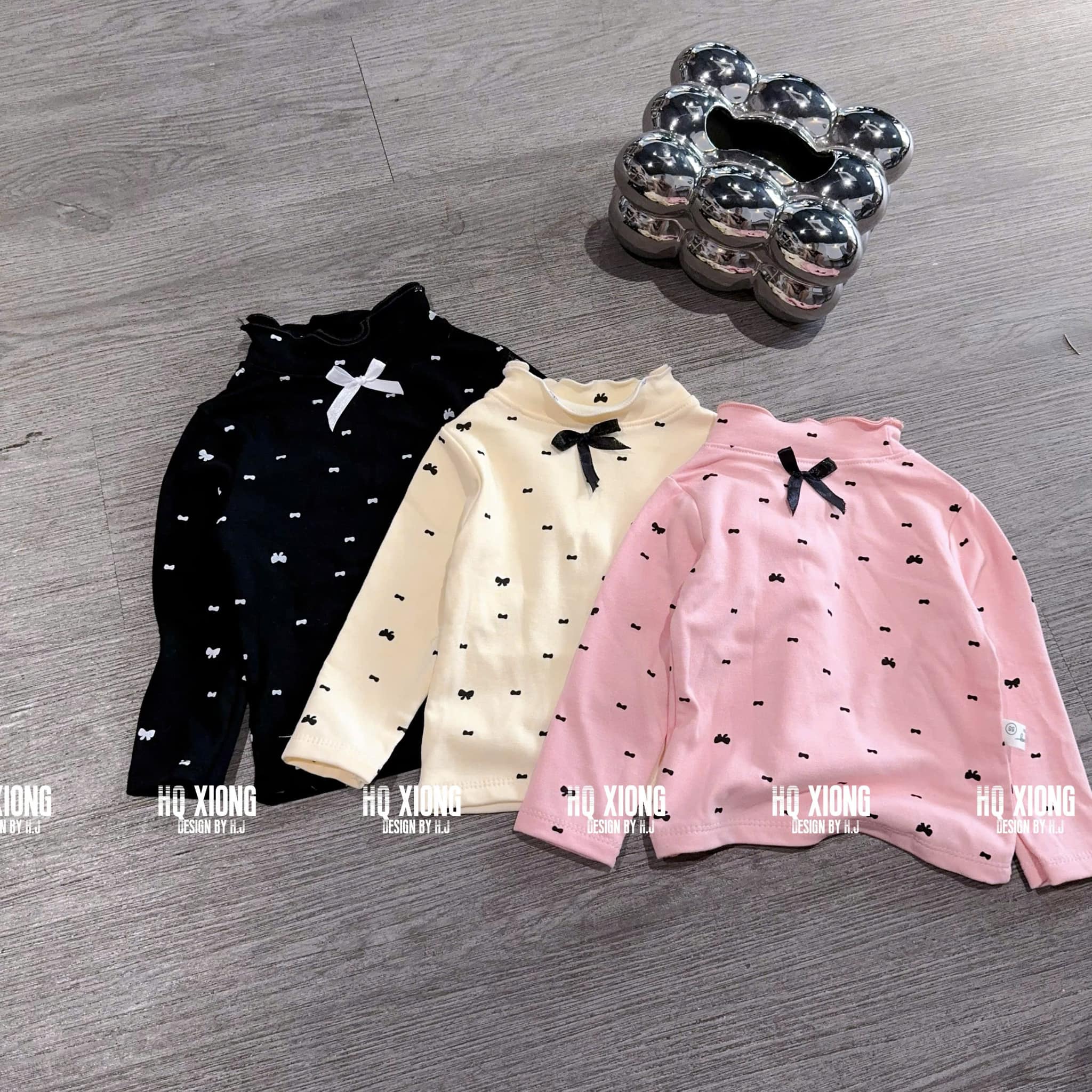 [🆕🇻🇳]  Xưởng sỉ quần áo trẻ em – chuyên quần áo trẻ em giá sỉ toàn quốc 🧑‍🧒❤️️👶⭐️ Áo giữ nhiệt COTTON cổ 3p
Size 2-7 (12-23kg)
Size 8-12 (23-36kg)
Vải cotton 4 chiều SG cao cấp
Giá lẻ
Nhí giá 60k
Đại 70k
Cắt zá cho ctv, kho buôn
Shop lấ , shares-0✔️ , likes-0❤️️ , date-2024-11-09 22:33:24🇻🇳🇻🇳🇻🇳📰🆕