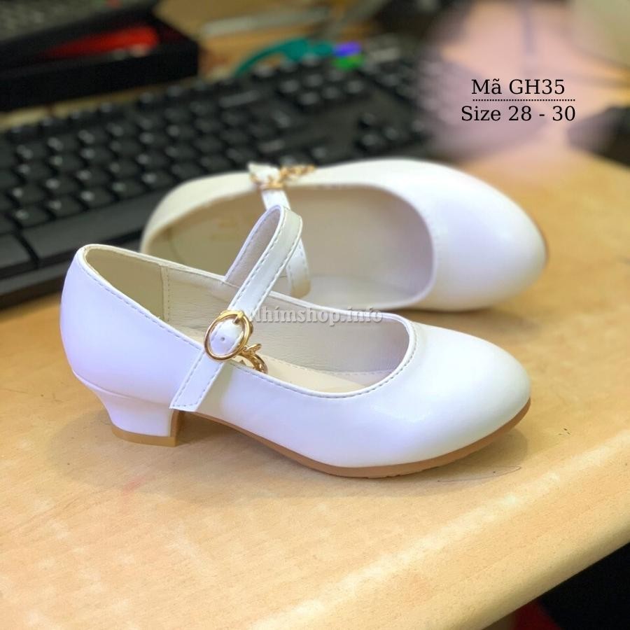 [🆕🇻🇳] Bán Buôn – Bán Sỉ Giày Dép Trẻ Em 🧑‍🧒❤️️👶⭐️ ST44 xanh đen cam lại về Mom nhé
Dòng sandal bít mũi khỏe khoắn năng động đi học đi biển mùa hè cực sang
Size: 26 – 36, phù hợp cho bé 3 – 12 tuổi
Giá: #21 , shares-0✔️ , likes-1❤️️ , date-2022-08-08 18:11:19🇻🇳🇻🇳🇻🇳📰🆕