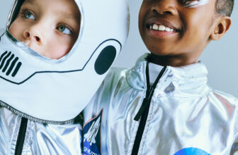 [🆕🇻🇳] H&M – Fashion and Quality at the Best Price in a Sustainable Way [🆕Top1Vietnam🇻🇳] 👕 Top1Fashion 👗  This is the final call to Mars. Suit up and prepare for take off. #HMKids
, shares-50✔️ , likes-540❤️️ , date-2024-12-31 04:30:01🇻🇳🇻🇳🇻🇳📰🆕