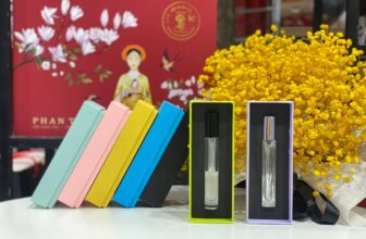 [🆕🇻🇳] Xưởng in hộp giấy, túi giấy giá rẻ Hồ Chí Minh – Chuyên in ấn Hộp giấy, Túi giấy, Tag, Tem số lượng ít 🎨 Top1Designs ✨   Hộp cứng âm dương đựng nước hoa chiết 10ml
Giá chỉ từ 7.5k/ hộp
Chất liệu giấy cứng bồi giấy mỹ thuật, lót mút
Ép kim logo thương hiệu số lượng từ 200 , shares-0✔️ , likes-4❤️️ , date-2024-06-26 21:28:06🇻🇳🇻🇳🇻🇳📰🆕