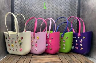 [🆕🇻🇳] VNXK Giá gốc – Chuyên cung cấp SỈ và LẺ quần áo, giày dép, túi xách xuất khẩu chuẩn xịn xuất dư VNXK  👕 Top1Fashion 👗  TÚI ĐEO CỜ RÓT
Hàng xuất xịn đét  kèm cả charm mix ngẫu nhiên
ONLY #450ka/c
, shares-0✔️ , likes-0❤️️ , date-2024-08-02 18:48:52🇻🇳🇻🇳🇻🇳📰🆕