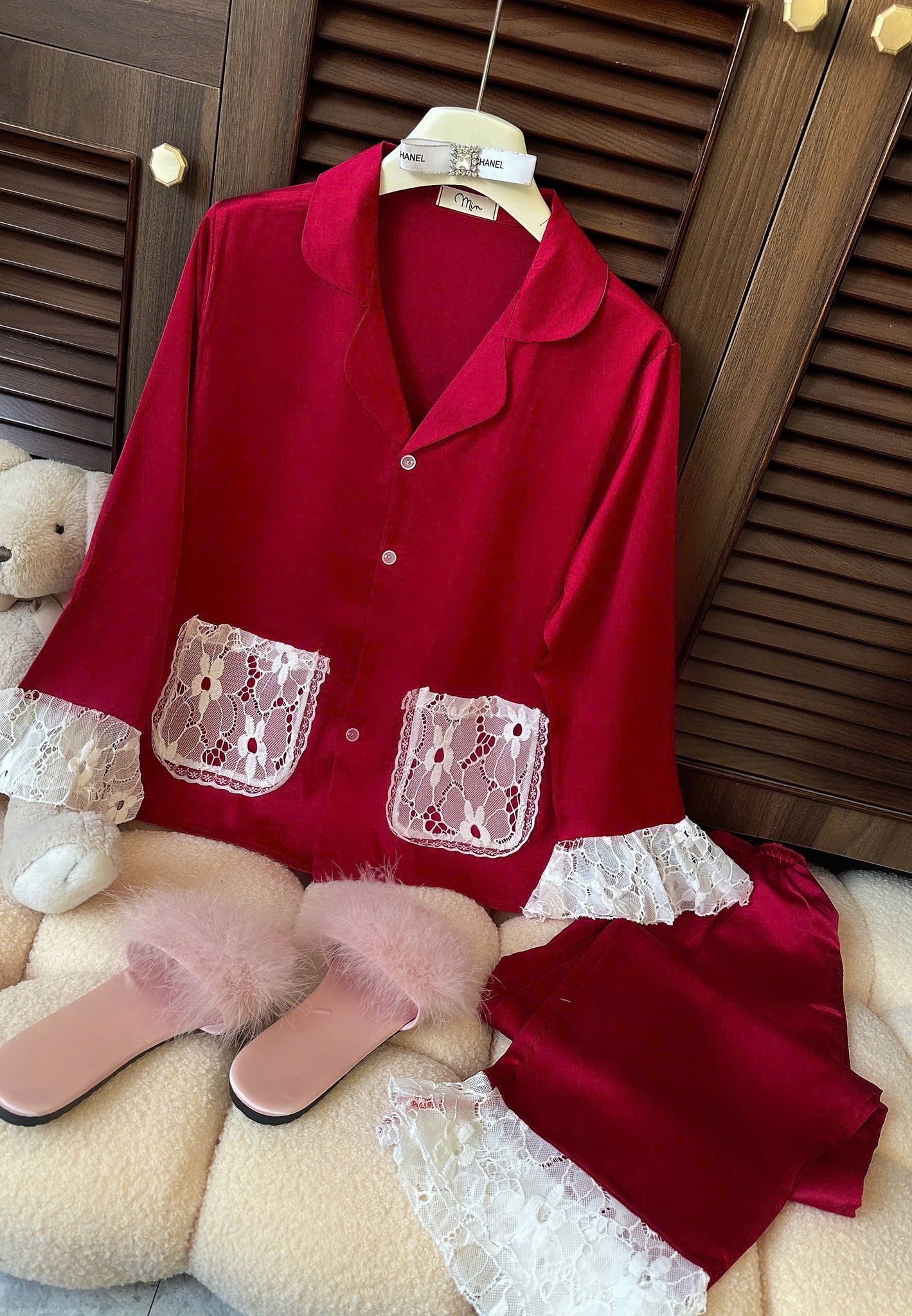 [🆕🇻🇳] Mikiam Studio 👕 Top1Fashion 👗  TÔN LÊN VÒNG EO QUYẾN RŨ CỦA BẠN
TẶNG HOA CÀI
Cam kết sản phẩm và hình ảnh do MIKIA Studio thiết kế và sản xuất
Kiểm tra hàng trước khi thanh toán
Ship COD , shares-0✔️ , likes-4❤️️ , date-2025-04-15 23:44:20🇻🇳🇻🇳🇻🇳📰🆕