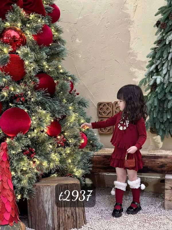 [🆕🇻🇳]  Totochan Clothes – Cửa hàng quần áo sơ sinh & trẻ em 🧑‍🧒❤️️👶⭐️ Vào nhómnha mngĐến hẹn lại gom hihi  mang Tết thì còn gì bằng . Năm nào cũng gom mấy mã này đầu trăm mí bà ơiii
only #159ka size 35-40
4 màu : đen – nâ , shares-0✔️ , likes-0❤️️ , date-2025-12-07 23:06:29🇻🇳🇻🇳🇻🇳📰🆕