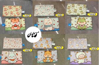 [???]  Baby House Shop ?‍?❤️️?⭐️  Gối Con Giáp Cho Bé Siêu Hot 2025
Chất Liệu Cao Su Non Êm Ái
Vỏ Gối Vải Lụa Mềm Mát
Hình In 5D Sắc Nét Dễ Thương
Kt : 45x26cm , độ cao tầm 3-4cm
ib  , shares-0✔️ , likes-0❤️️ , date-2025-05-04 17:27:27????????