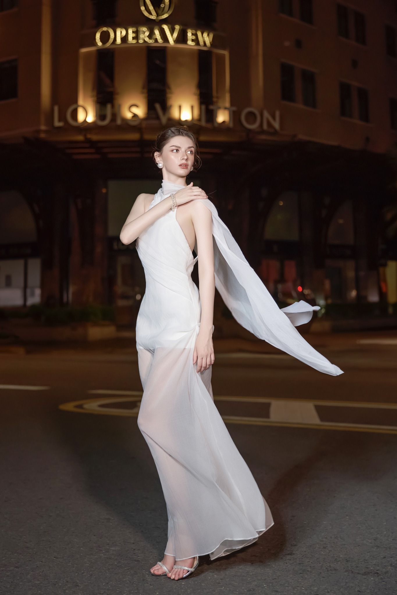 [🆕🇻🇳] Mèo Xinh Đẹp- Chuyên sỉ VNXK- Hàng Thiết kế  👕 Top1Fashion 👗  ĐẦM BẦU NGỰC REN TAY DÀI TÙNG XOÈ  Hình shop chụp2⃣3⃣9⃣kChất liệu: Ren
_ Vòng 1  , shares-1✔️ , likes-3❤️️ , date-2025-05-13 17:40:35🇻🇳🇻🇳🇻🇳📰🆕