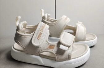 [🆕🇻🇳] Becon-Giày Sneaker Trẻ Em 🧑‍🧒❤️️👶⭐️ Đợt này đang #Sale nhiều mẫu nào nào chất lượng mà giá hời chú mới  chọn để đăng bài nên ba mẹ yên tâm nhaSố lượng cũng ít nên ba mẹ inbox sớm chú , shares-0✔️ , likes-5❤️️ , date-2025-05-23 03:28:58🇻🇳🇻🇳🇻🇳📰🆕