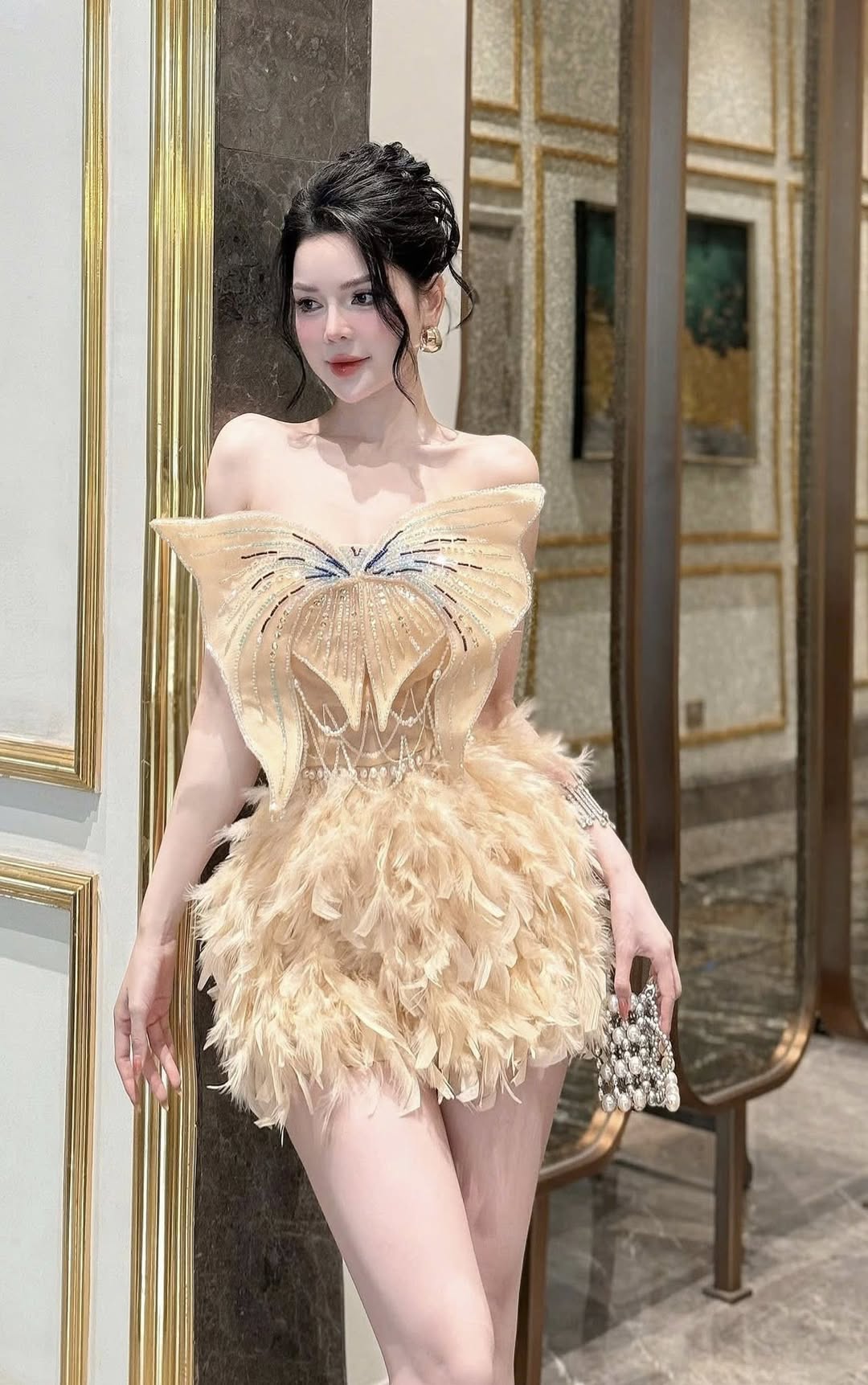 [🆕🇻🇳] LaT Atelier 👕 Top1Fashion 👗  AMY DRESS | FEEDBACK
When elegance blends with femininity, Amy Dress becomes the ideal choice forimportant moments.
And don’t miss out on Amy’s exclusive 5 , shares-1✔️ , likes-5❤️️ , date-2025-05-20 02:01:45🇻🇳🇻🇳🇻🇳📰🆕