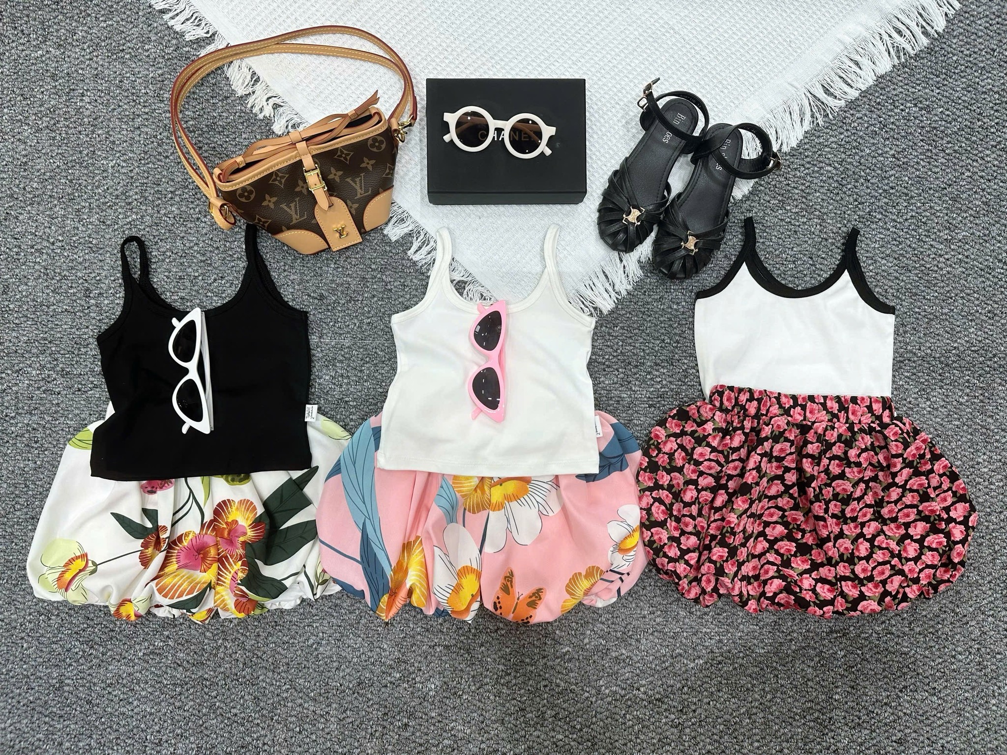 [🆕🇻🇳]  Little One – Sản xuất đồ em bé thêu tên và đồ gỗ decor style Hàn! 🧑‍🧒❤️️👶⭐️ 𝗚ấ𝘂 𝗯𝗼̂𝗻𝗴 𝗧𝗲𝗱𝗱𝘆 𝘁𝗵𝗲̂𝘂 𝘁𝗲̂𝗻 𝗿𝗶𝗲̂𝗻𝗴 𝗰𝗵𝗼 𝗯𝗲́ 𝗻𝗵𝗮̀ 𝗯ạ𝗻Kích thước :40cm
Gấu bông teddy mặc áo siêu xinh thêu tên riêng cho bé , mẫu lông xoắn được làm từ 10 , shares-0✔️ , likes-0❤️️ , date-2025-05-22 23:14:58🇻🇳🇻🇳🇻🇳📰🆕