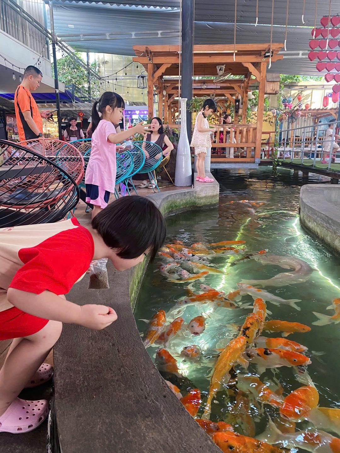 [☕️🇻🇳] Koilands Coffee 🥤 Top1Coffee ☕️  KOI CAFE
TUYỂN DỤNG NHÂN SỰĐ/C :số 24 khổng tử ,phường Bình Thọ,quận Thủ Đức
—————————-
2 nhân viên Nam
, shares-0✔️ , likes-7❤️️ , date-2025-04-19 18:20:41🇻🇳🇻🇳🇻🇳📰🆕