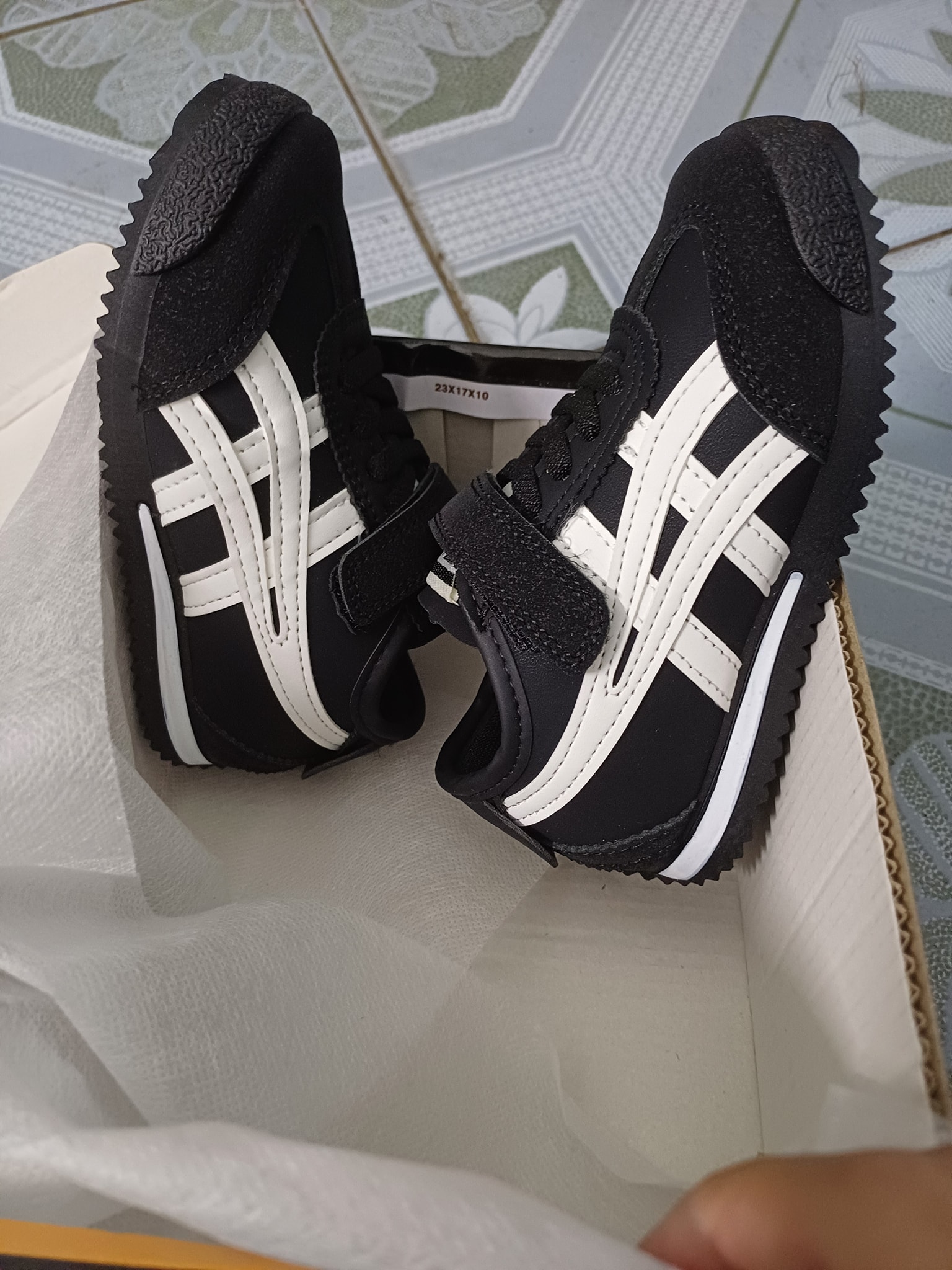 [🆕🇻🇳]  HADY SHOP – Chuyên buôn sỉ lẻ Hàng giày dép trẻ em Quảng Châu Cao cấp 🧑‍🧒❤️️👶⭐️ Đẹp xuất sắc luôn nhé các tình yêu!
Size 26-37/ 290k freeship
, shares-1✔️ , likes-2❤️️ , date-2025-05-28 04:26:26🇻🇳🇻🇳🇻🇳📰🆕