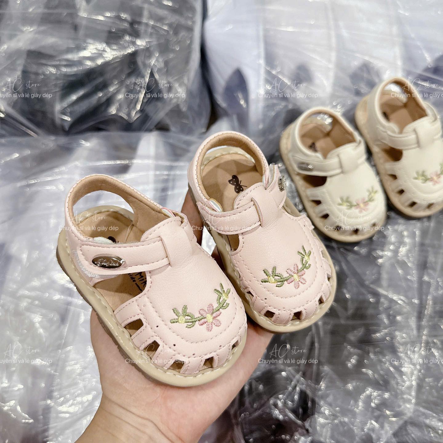 [🆕🇻🇳]  Thảo My Baby – Giày dép trẻ em QCCC 🧑‍🧒❤️️👶⭐️ Xinhhh quá mẹ ơiii lấy từ 2đôi e Freeship ạ
 , shares-0✔️ , likes-0❤️️ , date-2025-05-31 19:36:43🇻🇳🇻🇳🇻🇳📰🆕