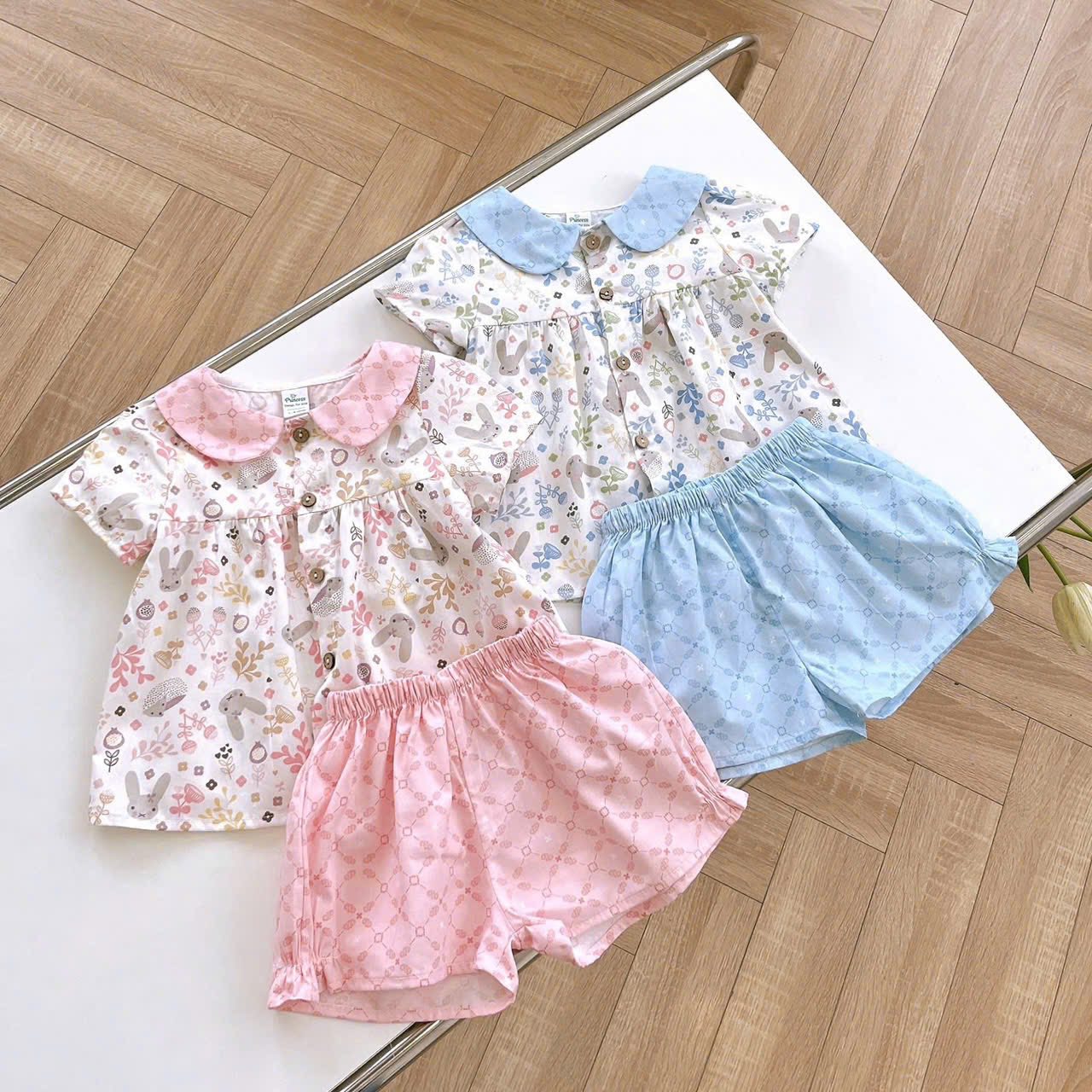 [🆕🇻🇳] Moonpi kids chuyên cung cấp sỉ lẻ các mặt hàng quần áo phụ kiện trẻ em 🧑‍🧒❤️️👶⭐️ Bộ xinh cho bé
 Hoạ tiết thỏ hoa cưng xỉu
Link shopee 
 , shares-0✔️ , likes-2❤️️ , date-2025-06-06 20:13:49🇻🇳🇻🇳🇻🇳📰🆕