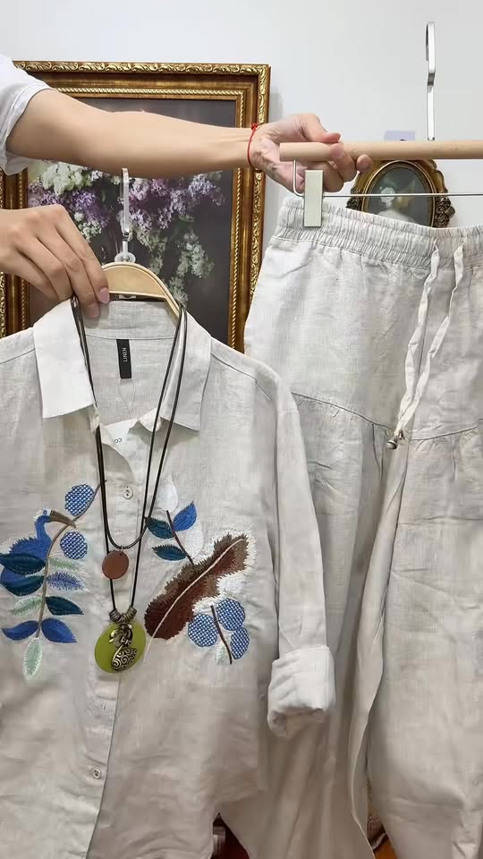 [🆕🇻🇳] Lan Shop – Chuyên Linen Trung Niên – Chuyên Bộ – Váy – Đầm Linen Thêu 👕 Top1Fashion 👗   Bộ Sơ mi thêu – Thanh Lịch và Cá Tính từ Shop Hoa Trà
Chất liệu cao cấp, mát mẻ, thoáng khí
Full size 40-80kg ( M-3XL )
Form dáng chuẩn, tôn dáng, phù  , shares-0✔️ , likes-0❤️️ , date-2025-07-01 01:29:52🇻🇳🇻🇳🇻🇳📰🆕