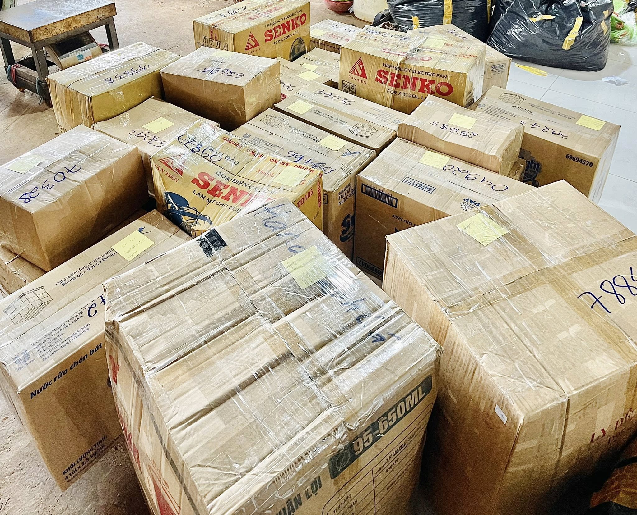 [🆕🇻🇳] Xưởng Bánh Tráng Kim Yến 🍔 Top1Food  🍜 Bán bánh tráng có lời không em ?
– Dạ có chứ…Lời cảm ơn, lời xin lỗi, lời qua tiếng lại 
 , shares-0✔️ , likes-5❤️️ , date-2025-07-24 09:20:21🇻🇳🇻🇳🇻🇳📰🆕