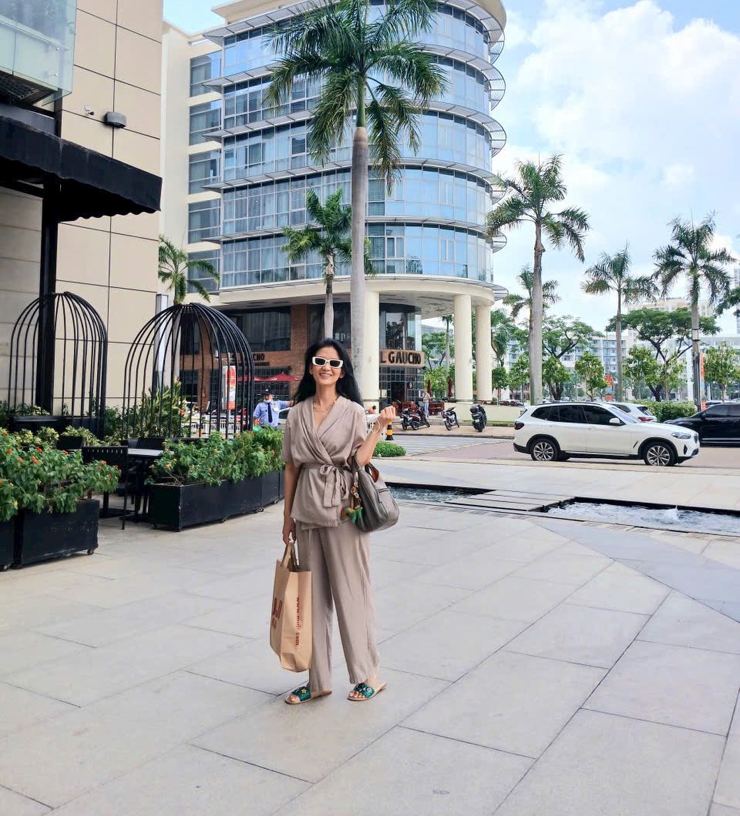 [🆕🇻🇳] Vnxk Chinh Hieu- NLT – CHUYÊN BÁN ONLINE HÀNG VNXK VÀ HÀNG XÁCH TAY KOREA 👕 Top1Fashion 👗  Biết trân trọng giá trị của bản thân cũng là điều quan trọng và cần thiếtKhông được mời = Đừng đi
Không được kể = Đừng hỏi
Mời rủ muộn = Từ chối
Bạn chư , shares-0✔️ , likes-3❤️️ , date-2025-07-24 19:08:14🇻🇳🇻🇳🇻🇳📰🆕