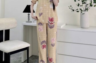 [🆕🇻🇳] Đồ Bộ Vải Lanh Sỉ Lẻ  👕 Top1Fashion 👗   Xả kho nghỉ bán – Sale rẻ chỉ 50k/bộ
Còn ít mẫu 9 tấc & mẫu dài, em thanh lý đồng giá 50k/b.
Ship từ 3b, mẫu giao ngẫu nhiên (không chọn mẫu)
Khách ib , shares-0✔️ , likes-0❤️️ , date-2025-08-23 07:58:33🇻🇳🇻🇳🇻🇳📰🆕