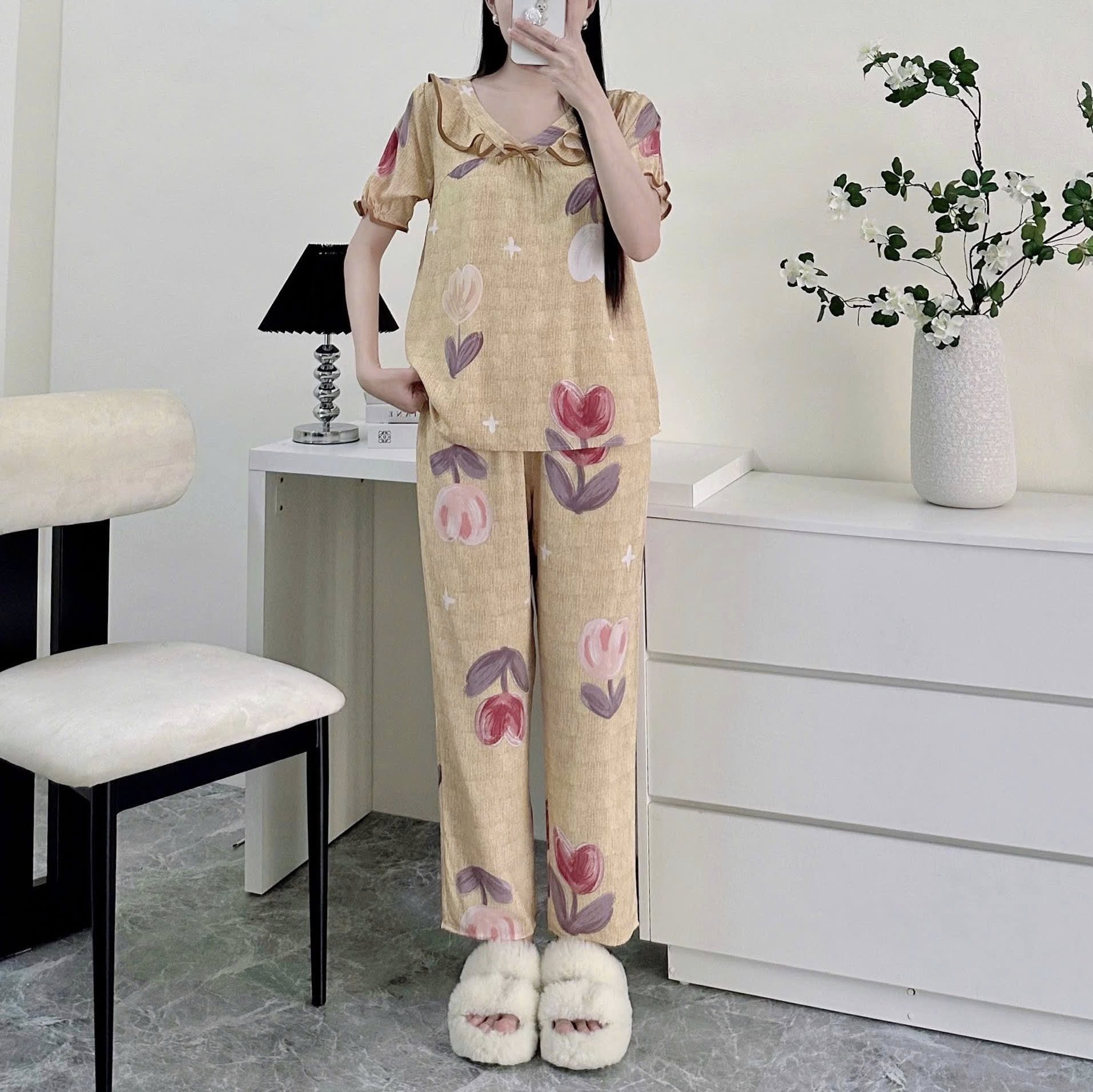 [🆕🇻🇳] Đồ Bộ Vải Lanh Sỉ Lẻ  👕 Top1Fashion 👗   Xả kho nghỉ bán – Sale rẻ chỉ 50k/bộ
Còn ít mẫu 9 tấc & mẫu dài, em thanh lý đồng giá 50k/b.
Ship từ 3b, mẫu giao ngẫu nhiên (không chọn mẫu)
Khách ib , shares-0✔️ , likes-0❤️️ , date-2025-08-23 07:58:33🇻🇳🇻🇳🇻🇳📰🆕