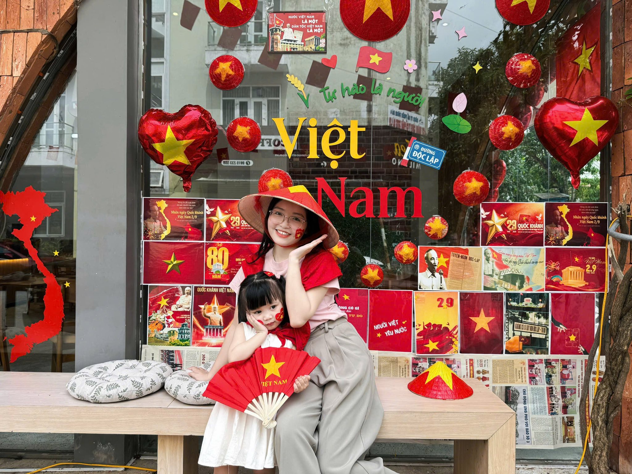 [☕️🇻🇳] White Coffee Vinh – Cafe phong cách Hàn Quốc 🥤 Top1Coffee ☕️ “𝑵𝒈𝒐𝒂𝒏 – 𝑿𝒊𝒏𝒉 – 𝒀𝒆̂𝒖” của 𝑻𝒐̂̉ 𝑸𝒖𝒐̂́𝒄 ơi! Đã đến check-in không gian tràn ngập sắc Cờ ở White 𝐂𝐨𝐟𝐟𝐞𝐞 chưa nào?White 𝐂𝐨𝐟𝐟𝐞𝐞  m , shares-4✔️ , likes-5❤️️ , date-2025-09-02 04:54:49🇻🇳🇻🇳🇻🇳📰🆕