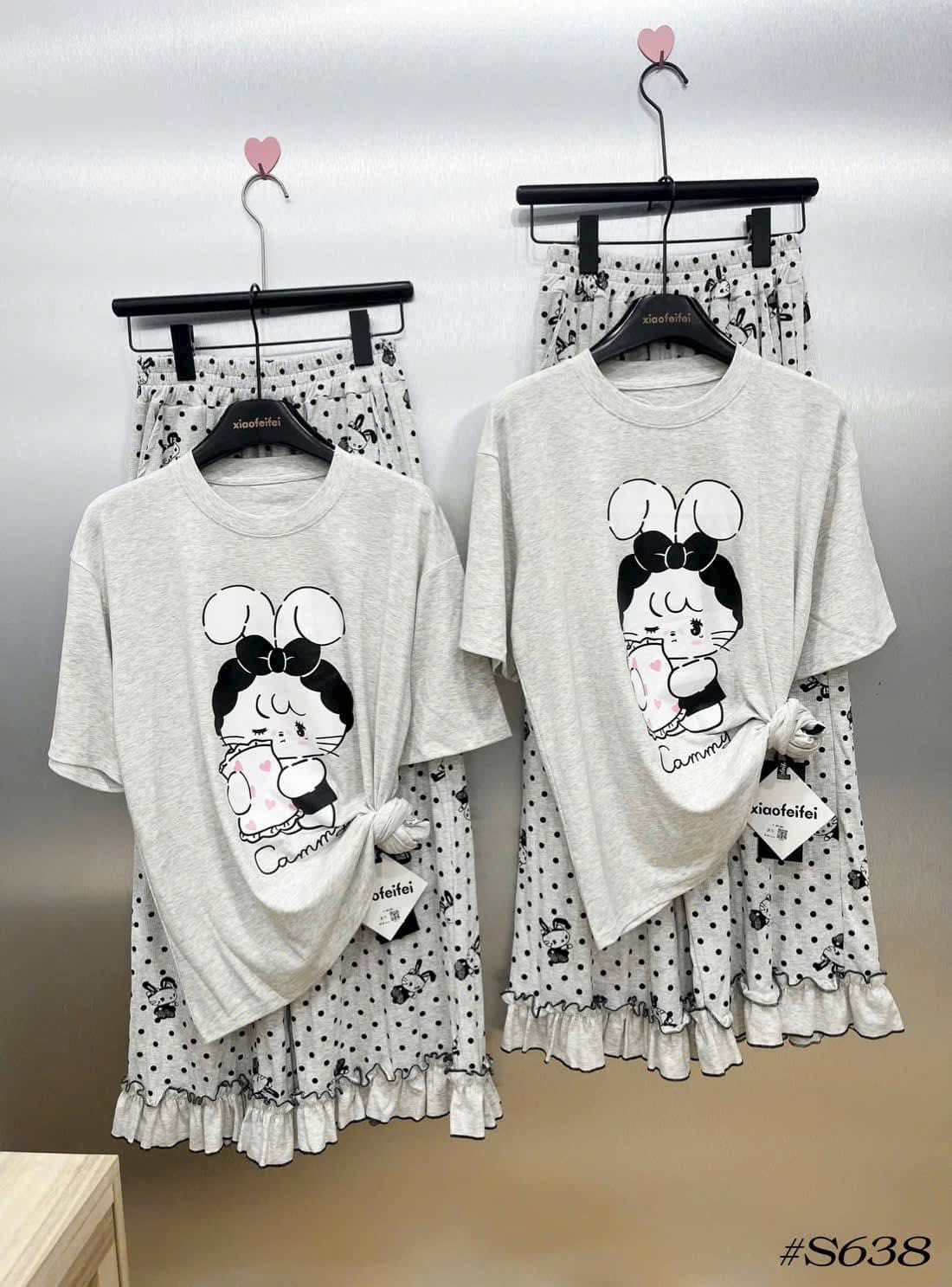 [🆕🇻🇳] Trần Huyền Trang Store 👕 Top1Fashion 👗   SET MẶC NHÀ CHẤT TĂM LẠNH – MẶC LÊN NHẸ TÊNHHH
Đừng để cái nóng làm mình khó chịu – chọn set đồ này là chuẩn bài luôn!
-Chất tăm lạnh – mặc mát
-Giá 169k  , shares-0✔️ , likes-0❤️️ , date-2025-09-09 02:04:04🇻🇳🇻🇳🇻🇳📰🆕