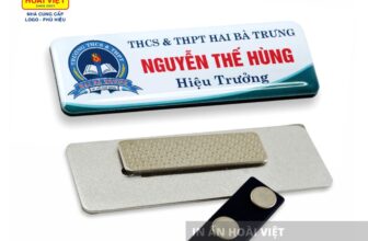 [🆕🇻🇳] In ấn Hoài Việt – Sản xuất Bảng tên – Phù hiệu – Logo keo ủi – Ấn phẩm trường học trên toàn quốc 🎨 Top1Designs ✨   Bảng tên – Huy hiệu cao cấp cho giáo viên & ban giám hiệu
Sang trọng – Bền đẹp – Chuyên nghiệpThiết kế sang trọng, tinh tế.
Chất liệu bền đẹp, màu sắ , shares-3✔️ , likes-22❤️️ , date-2025-09-28 02:00:40🇻🇳🇻🇳🇻🇳📰🆕