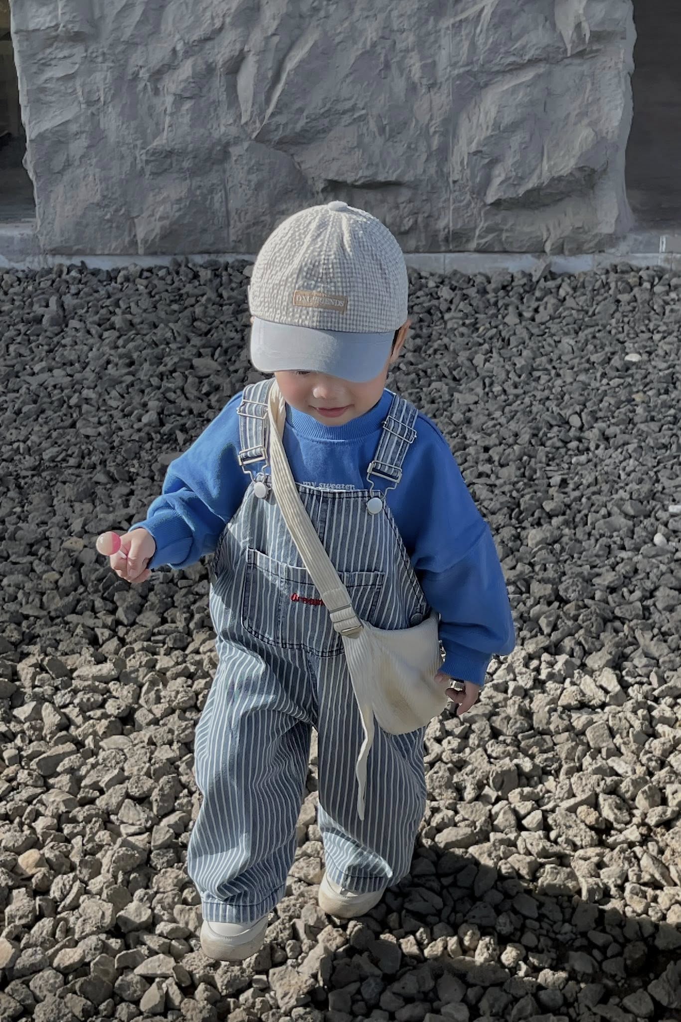 [🆕🇻🇳] Tiệm Mẹ Xoài – Phụ Kiện Cho Bé – Thêu tên bé theo yêu cầu 🧑‍🧒❤️️👶⭐️ Góc sale cắt mẫu
Shop hiện tại đang còn mũ len khung long size bé từ 8-15kg
Màu hồng -10c
Màu xanh -10c
Màu tím -7c
Màu vàng -12c
Màu xám -6c
Khách mu , shares-0✔️ , likes-2❤️️ , date-2025-10-08 17:10:57🇻🇳🇻🇳🇻🇳📰🆕