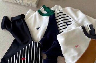 [🆕🇻🇳]  Thủy Thủy – Chuyên Quần Áo Trẻ Em Giá Rẻ 🧑‍🧒❤️️👶⭐️  Set 4 áo zip lông tay dài bé trai – Hình thêu ngựa trước ngực
Chất zip lông mềm mịn, co giãn tốt, mặc ấm mà vẫn thoáng mồ hôi. Form rộng dễ mặc, tay dài c , shares-0✔️ , likes-1❤️️ , date-2025-10-02 05:08:39🇻🇳🇻🇳🇻🇳📰🆕