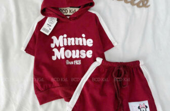 [🆕🇻🇳] Strawberry shop – Thời trang trẻ em 🧑‍🧒❤️️👶⭐️  𝐇𝐎̉𝐈 𝐍𝐇𝐀𝐍𝐇: 𝐒𝐞𝐭 𝐝̵𝐨̂̀ 𝐧𝐚̀𝐲 𝐜𝐨́ 𝐥𝐚̀𝐦 𝐛𝐞́ 𝐠𝐚́𝐢 𝐧𝐡𝐚̀ 𝐛𝐚̣𝐧 “𝐭𝐚𝐧 𝐜𝐡𝐚̉𝐲” 𝐤𝐡𝐨̂𝐧𝐠?
𝐂𝐚̂𝐮 𝐭𝐫𝐚̉ 𝐥𝐨̛̀𝐢 𝐥𝐚̀ 𝐂𝐎́!
Bộ Minnie Mouse thể thao cá tính này sẽ là món quà tu , shares-0✔️ , likes-8❤️️ , date-2025-10-03 19:55:19🇻🇳🇻🇳🇻🇳📰🆕