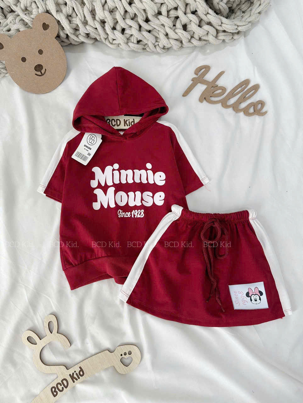 [🆕🇻🇳] Strawberry shop – Thời trang trẻ em 🧑‍🧒❤️️👶⭐️  𝐇𝐎̉𝐈 𝐍𝐇𝐀𝐍𝐇: 𝐒𝐞𝐭 𝐝̵𝐨̂̀ 𝐧𝐚̀𝐲 𝐜𝐨́ 𝐥𝐚̀𝐦 𝐛𝐞́ 𝐠𝐚́𝐢 𝐧𝐡𝐚̀ 𝐛𝐚̣𝐧 “𝐭𝐚𝐧 𝐜𝐡𝐚̉𝐲” 𝐤𝐡𝐨̂𝐧𝐠?
𝐂𝐚̂𝐮 𝐭𝐫𝐚̉ 𝐥𝐨̛̀𝐢 𝐥𝐚̀ 𝐂𝐎́!
Bộ Minnie Mouse thể thao cá tính này sẽ là món quà tu , shares-0✔️ , likes-8❤️️ , date-2025-10-03 19:55:19🇻🇳🇻🇳🇻🇳📰🆕