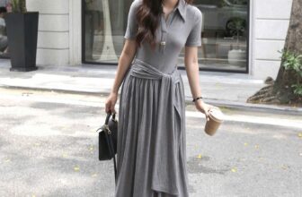 [🆕🇻🇳] Vnxk4u – Chuyên cung cấp sĩ và lẻ hàng vnxk. Mango, zara, h&m  👕 Top1Fashion 👗  Váy maxi minjoo hàng dư xịn chât GÂN gọi là đỉnh của chóp, màu đẹp khỏi bàn nha.E này mix thêm giày thể thao vs scandal đẹp lắm ấy. CHÂT SIÊU SIÊU ĐẸP L , shares-0✔️ , likes-0❤️️ , date-2025-10-05 04:00:50🇻🇳🇻🇳🇻🇳📰🆕