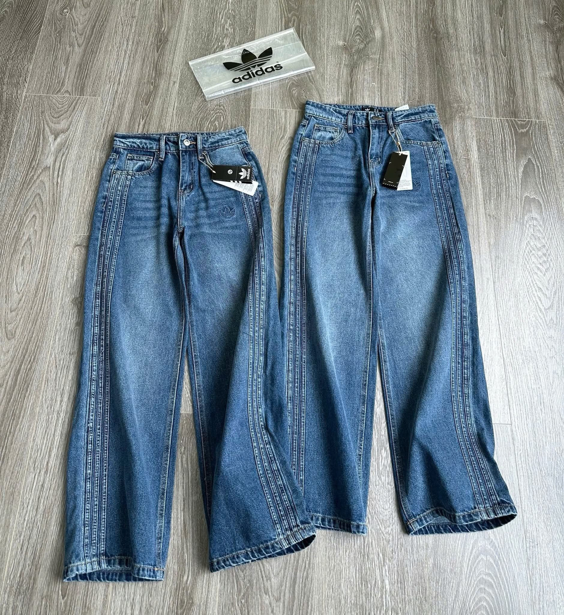 [🆕🇻🇳] Lucky Uniform- Đồng phục lớp thời trang Hottrend 👕 Top1Fashion 👗  Hết mình trên sân chơi, rực cháy trong mọi trò chơi mùa du lịch!
————-
✪ 𝐋𝐔𝐂𝐊𝐘 𝐒𝐄𝐂𝐑𝐄𝐓 𝐁𝐎𝐗 𝟐𝟎𝟐𝟓 gồm có:
– Áo giáo viên cho các thầy cô
– Bộ huy hiệu , shares-0✔️ , likes-0❤️️ , date-2025-08-16 16:29:34🇻🇳🇻🇳🇻🇳📰🆕