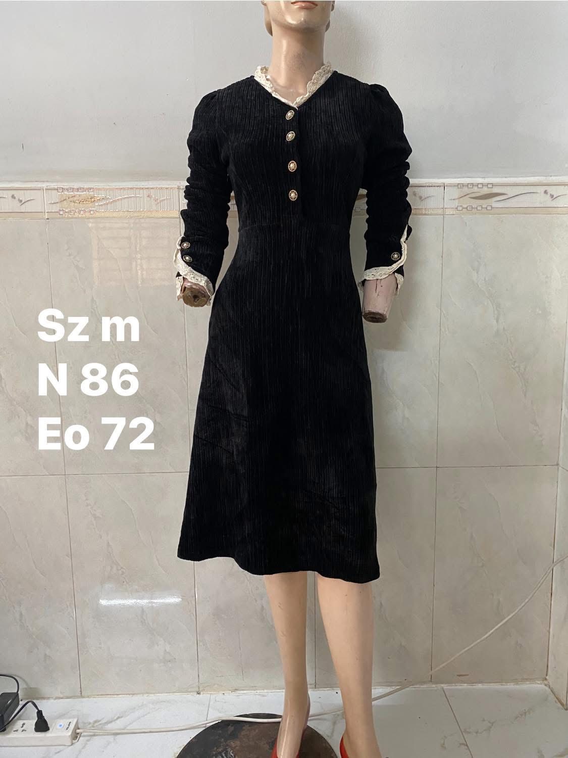 [🆕🇻🇳] IDUNN  Thiết kế & Thời trang 👕 Top1Fashion 👗  𝐈𝐃𝐔𝐍𝐍 𝐅𝐄𝐄𝐃𝐁𝐀𝐂𝐊: Sắc Đỏ Quyền Lực Khó Cưỡng Của Anna!Không gì có thể nói lên khí chất mạnh mẽ hơn một bộ blazer đỏ được cắt may thủ công hoàn hảo trên nền , shares-1✔️ , likes-8❤️️ , date-2025-11-01 16:31:00🇻🇳🇻🇳🇻🇳📰🆕