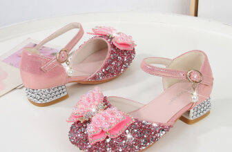 [🆕🇻🇳] Shop Giày Công chúa Elsa 🧑‍🧒❤️️👶⭐️ Bé thích màu gì!
Giày công chúa siêu xinh của năm 2025
Giày công chúa Elsa cao gót cho bé gái 3-9 tuổi
Size: 25-33
Màu sắc: Hồng, Bạc
#hàngsẵnship
Nhận , shares-0✔️ , likes-2❤️️ , date-2025-10-10 15:15:02🇻🇳🇻🇳🇻🇳📰🆕